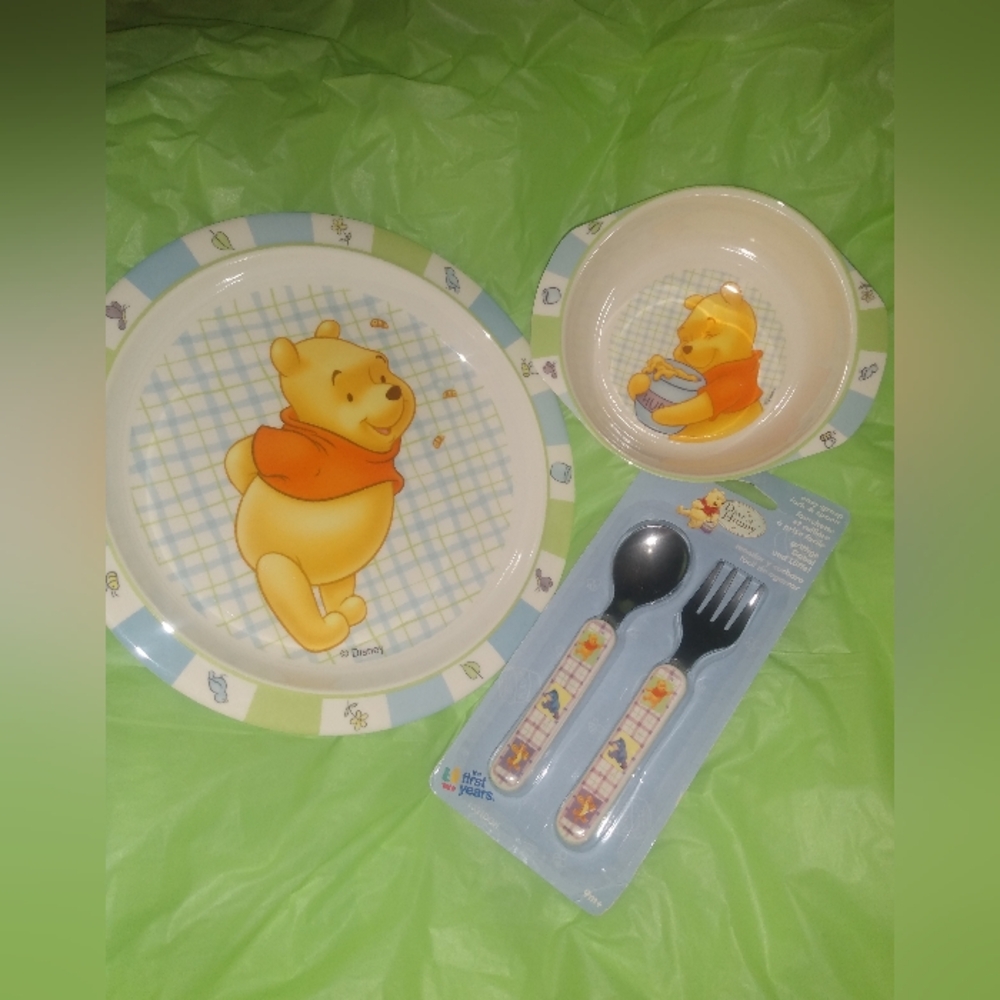 Winnie Pooh plate set